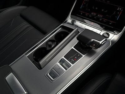 صورة مصغرة 57 لـ 2025 AUDI A6 AVANT