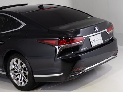 2019 Lexus LS — миниатюра 26