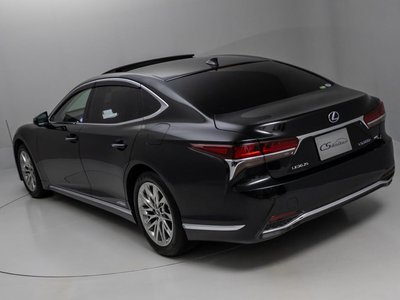 2019 Lexus LS — миниатюра 33