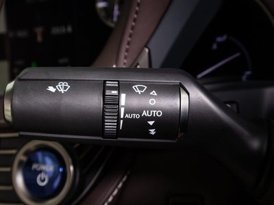 2019 Lexus LS — миниатюра 53