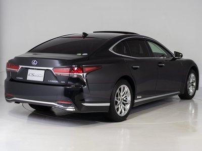 2019 Lexus LS — миниатюра 21