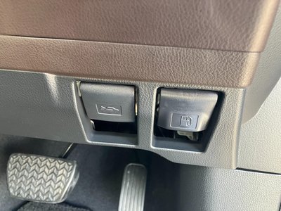 2024 Lexus LX — миниатюра 43
