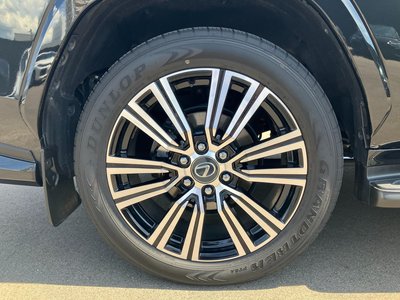 2024 Lexus LX — миниатюра 76