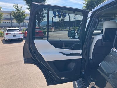 2024 Lexus LX — миниатюра 27