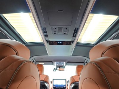 صورة 33 لـ 2023 Toyota VELLFIRE