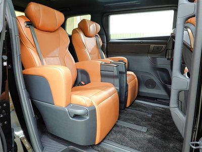صورة 9 لـ 2023 Toyota VELLFIRE