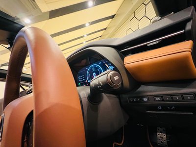 2025 Lexus LBX thumbnail 35