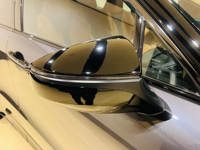 2025 Lexus LBX thumbnail 26