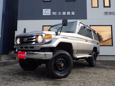 2000 Toyota LAND CRUISER 70 — фото 1