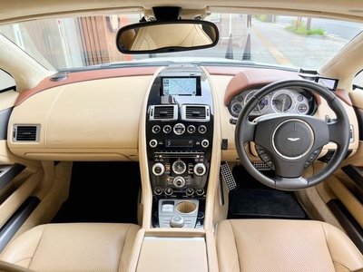 صورة مصغرة 2 لـ 2015 Aston Martin RAPIDE