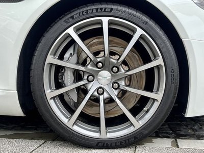 صورة مصغرة 8 لـ 2015 Aston Martin RAPIDE