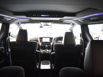2022 Toyota ALPHARD — миниатюра 16