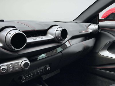 صورة 13 لـ 2018 Ferrari 812 SUPERFAST
