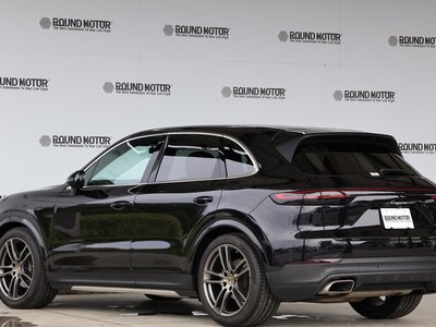 2019 Porsche CAYENNE photo 7