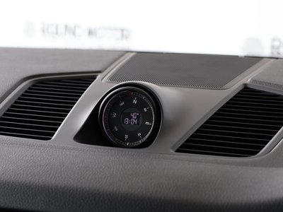 2019 Porsche CAYENNE thumbnail 22