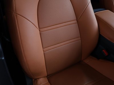 2019 Porsche CAYENNE thumbnail 40