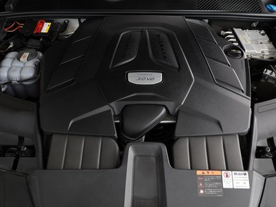2019 Porsche CAYENNE thumbnail 48