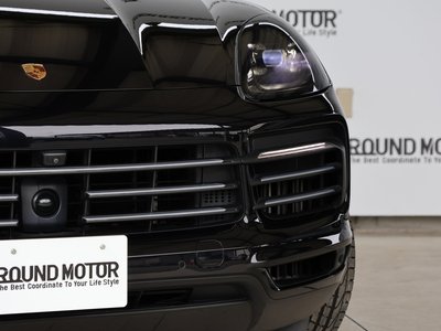 2019 Porsche CAYENNE photo 6