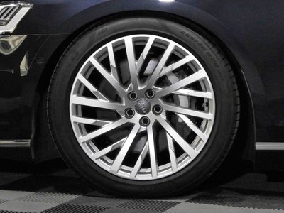 2019 AUDI A8 — миниатюра 10