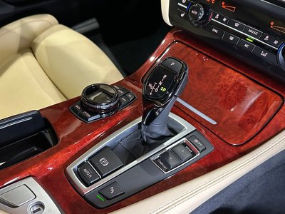 صورة 46 لـ 2014 BMW Alpina D5