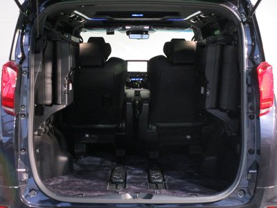 صورة 37 لـ 2020 Toyota ALPHARD