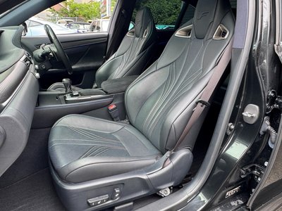 2016 Lexus GS F photo 43