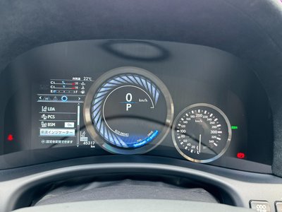 2016 Lexus GS F photo 38
