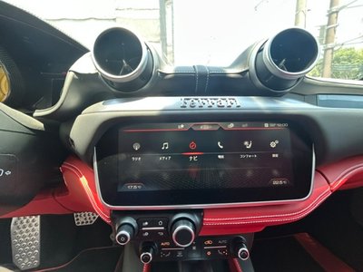 صورة 36 لـ 2018 Ferrari PORTOFINO