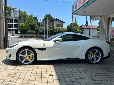 صورة 14 لـ 2018 Ferrari PORTOFINO