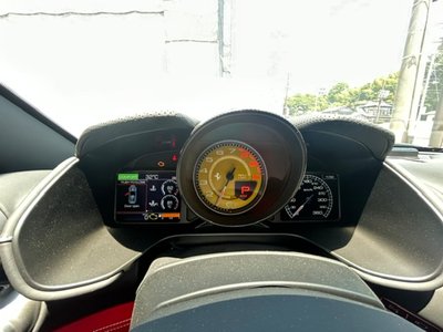 صورة 33 لـ 2018 Ferrari PORTOFINO
