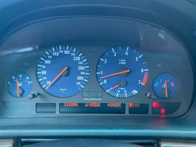 2001 BMW Alpina B10 — миниатюра 24