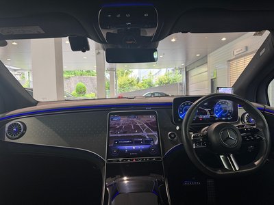 2024 Mercedes-BENZ EQE photo 5
