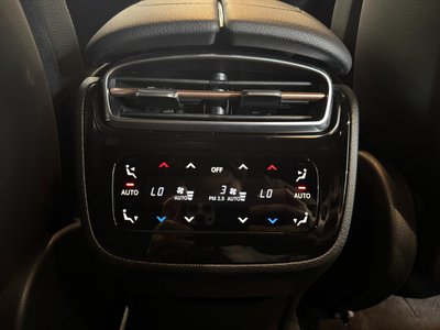 2024 Mercedes-BENZ EQE thumbnail 31