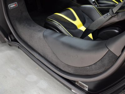 2023 Mclaren 720S thumbnail 31