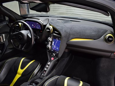 2023 Mclaren 720S thumbnail 47