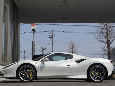 2020 Ferrari F8 SPIDER — фото 17