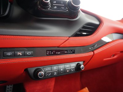 2020 Ferrari F8 SPIDER — фото 65