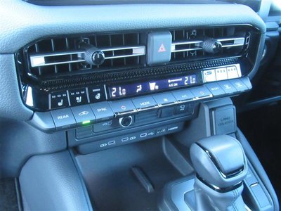 2025 Toyota LAND CRUISER 250 照片 33