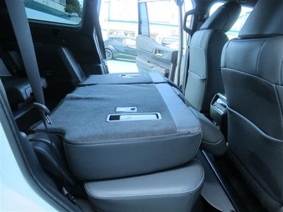 2025 Toyota LAND CRUISER 250 照片 18