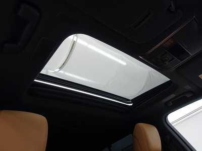 2024 Lexus LX photo 13