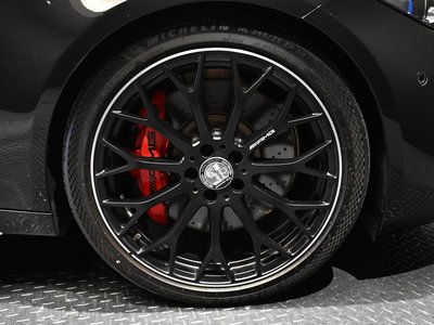 2024 Mercedes-BENZ C-CLASS AMG photo 10