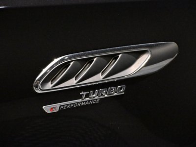 2024 Mercedes-BENZ C-CLASS AMG thumbnail 30