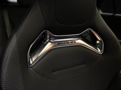 2024 Mercedes-BENZ C-CLASS AMG thumbnail 50