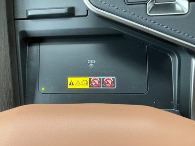 صورة 46 لـ 2025 Lexus GX