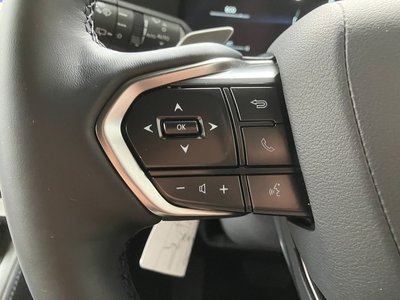 صورة 29 لـ 2025 Lexus GX
