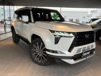 صورة 62 لـ 2025 Lexus GX