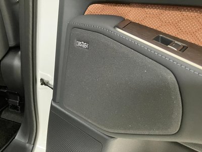 صورة 6 لـ 2025 Lexus GX