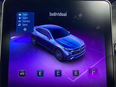 2025 Mercedes-BENZ GLC thumbnail 40