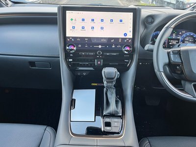 2025 Toyota ALPHARD — фото 19