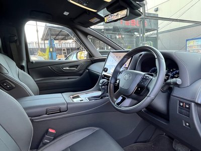 2025 Toyota ALPHARD — фото 14